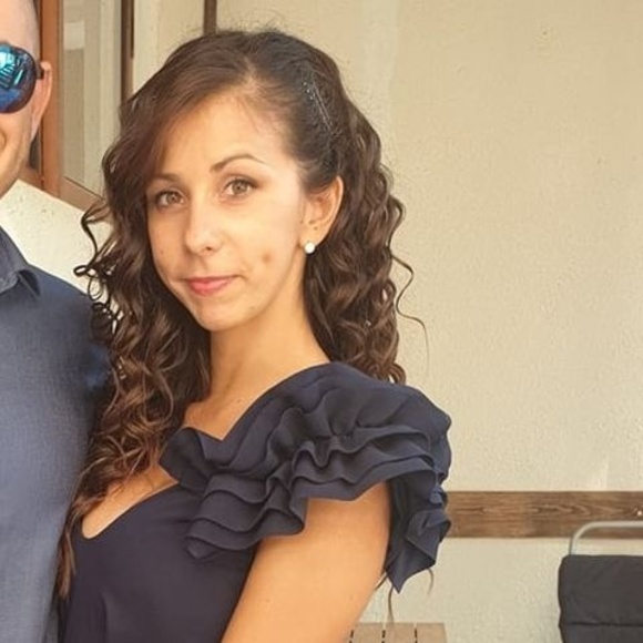 Meet your Posher, Hristina - Picture 1 of 1